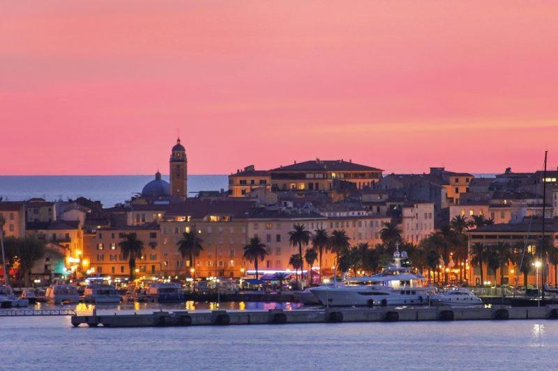 Le Pelican Magnifique F2 Ajaccio  Exteriér fotografie